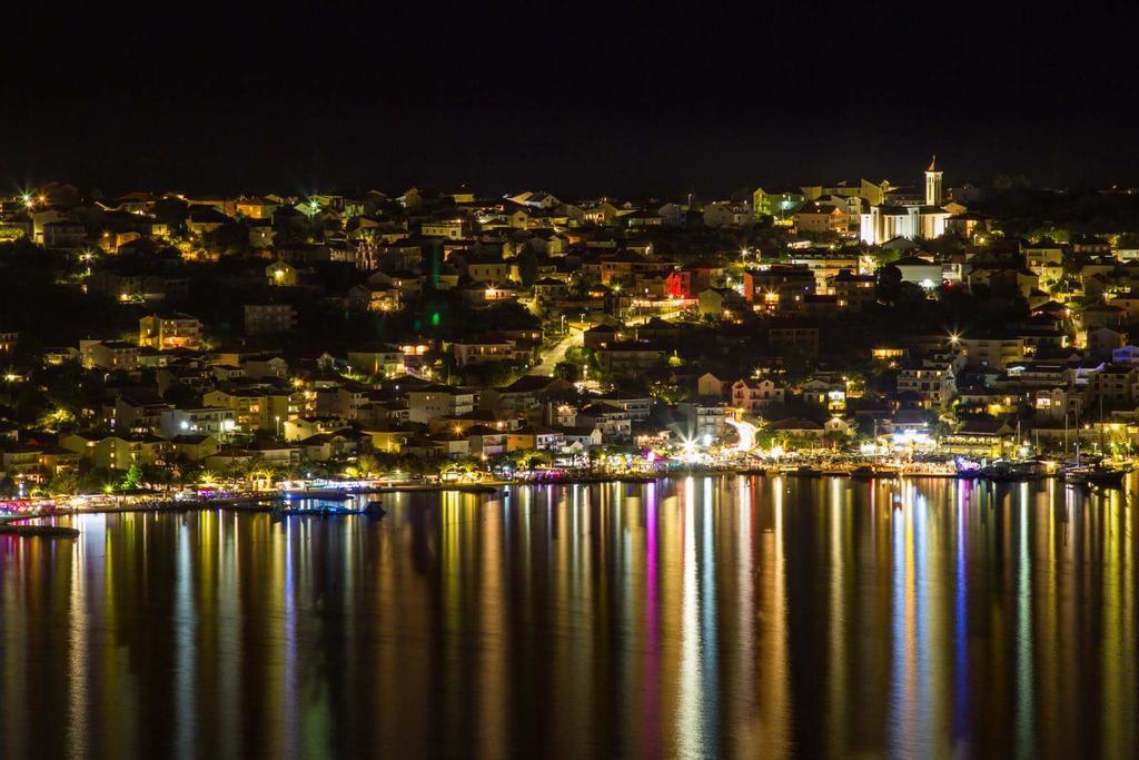 Apartman Tamara Trogir Exteriör bild