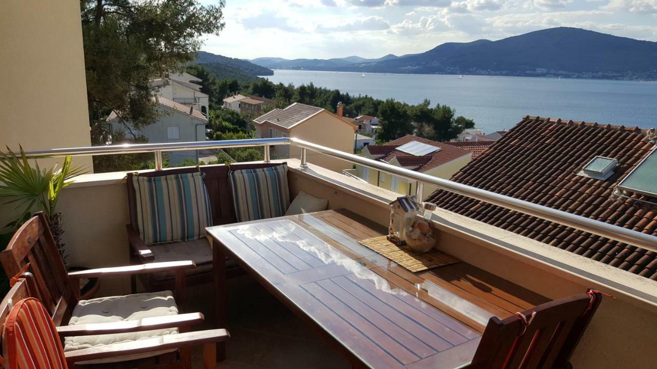 Apartman Tamara Trogir Exteriör bild