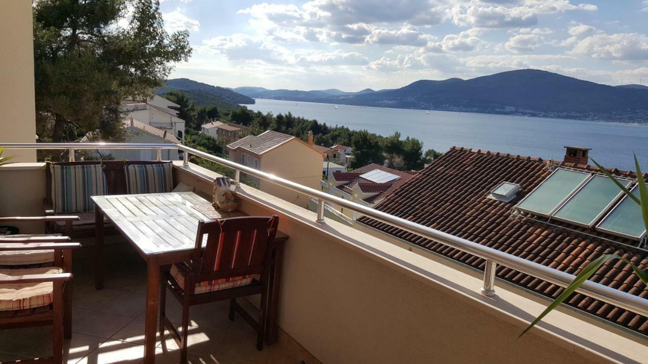 Apartman Tamara Trogir Exteriör bild
