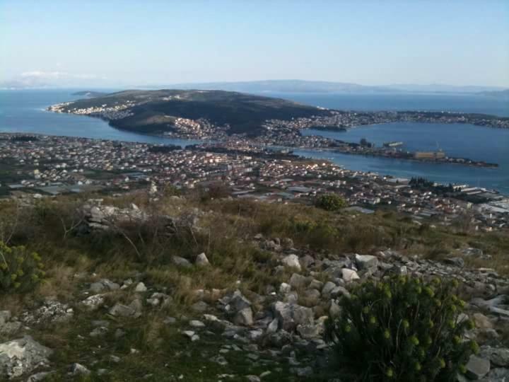 Apartman Tamara Trogir Exteriör bild