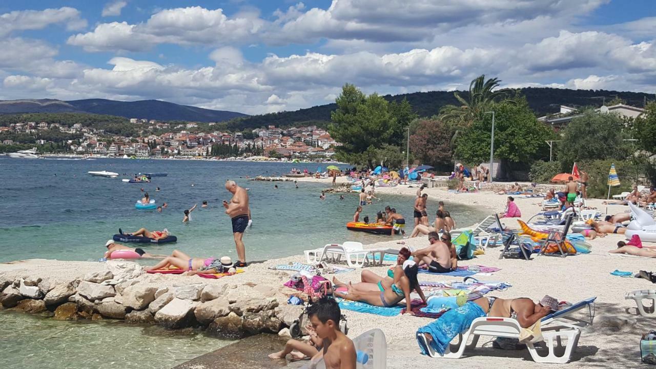 Apartman Tamara Trogir Exteriör bild